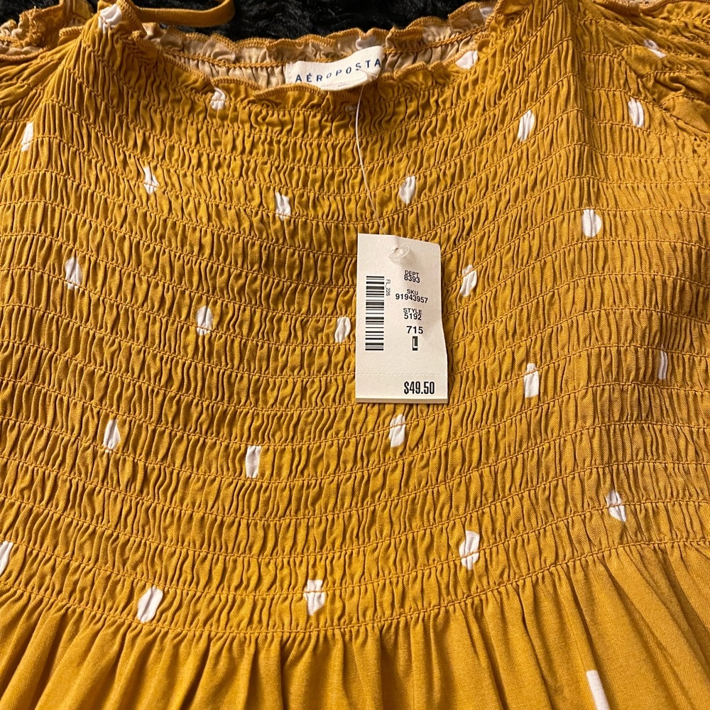 Smocked top - Picture 2 of 4